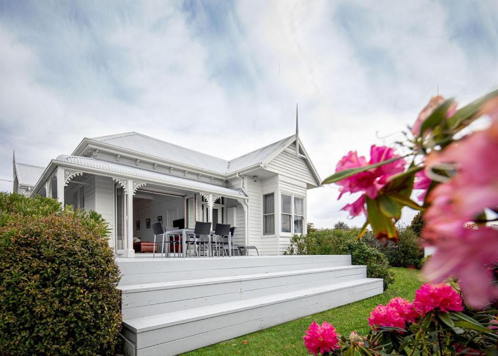 Bridport Beach House Villa Exterior photo